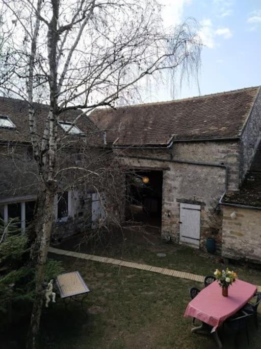 Superbe Appartement Dans Charmant Corps De Ferme Acheres-la-Foret Exterior photo